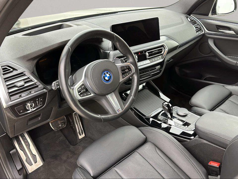 BMW X3 xDrive30e