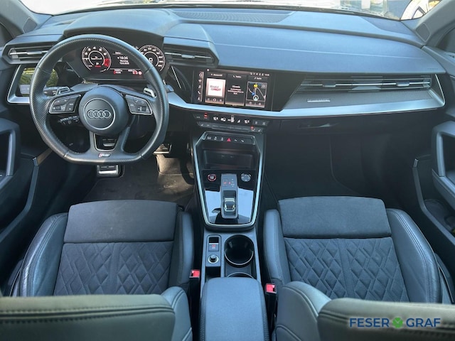 Audi RS3 Quattro S-Tronic Sedan