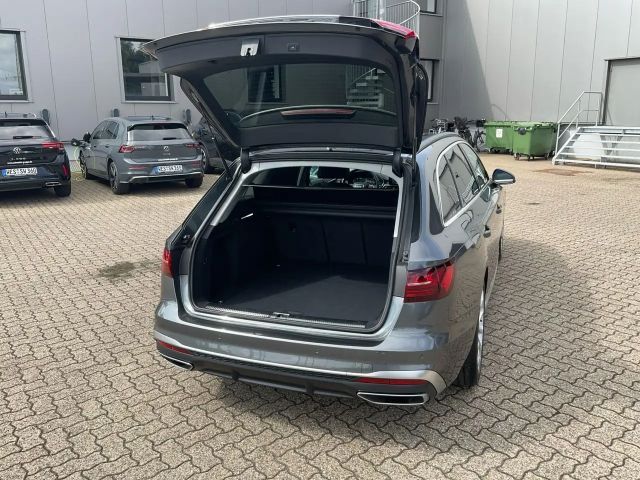 Audi A4 35 TFSI S-Line
