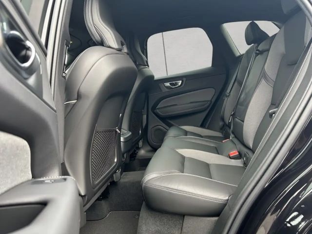 Volvo XC60 Dark Plus