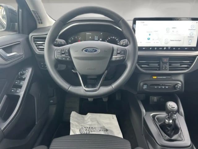 Ford Focus Titanium Wagon