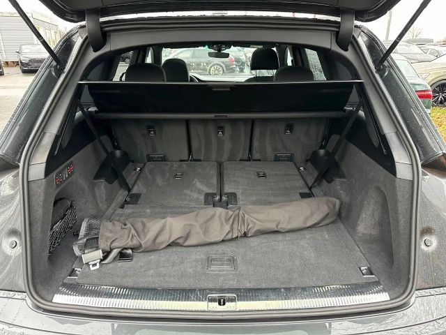 Audi Q7 55 TFSI Quattro S-Line