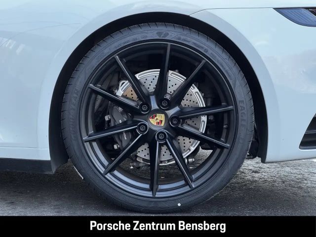 Porsche 911 992 Carrera Coupé