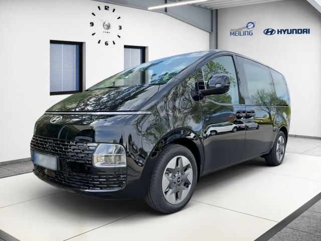 Hyundai Staria Trend