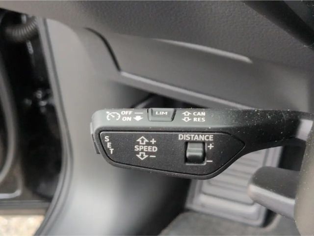 Audi Q8 e-tron 50 Quattro S-Line