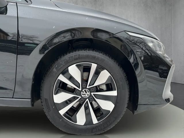 Volkswagen Golf 1.5 TSI Golf VIII