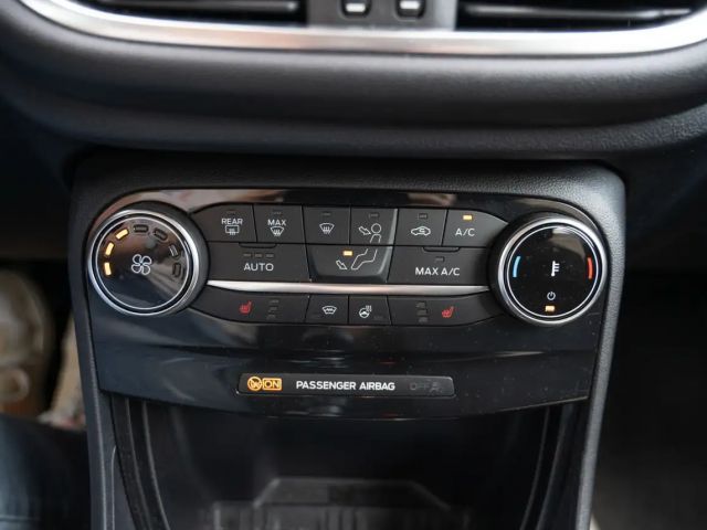 Ford Puma EcoBoost Titanium