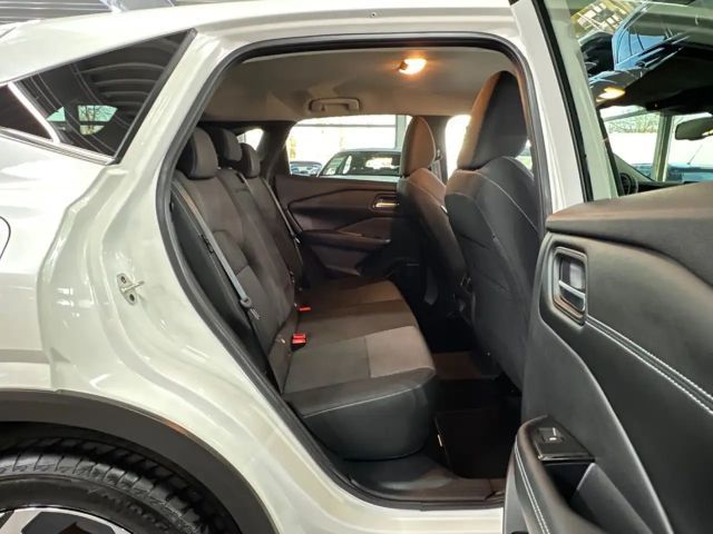 Nissan Qashqai 1.3 Connecta LED+KEYLESS+360°+ACC+VC uvm