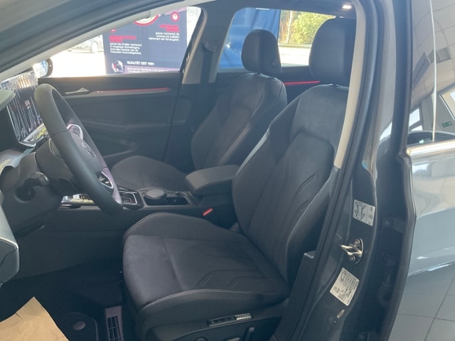 Volkswagen Golf 1.5 eTSI Golf VIII Variant