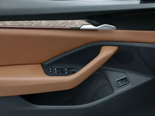 Skoda Superb 2.0 TDI Combi