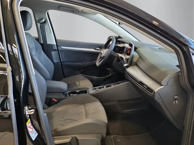 Volkswagen Golf Business DSG Variant