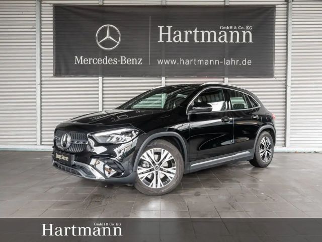 Mercedes-Benz GLA 180 Progressive