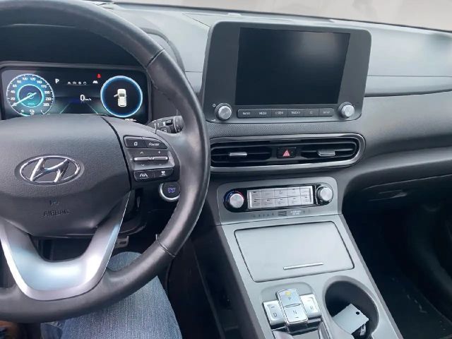 Hyundai Kona 2WD Electric Select