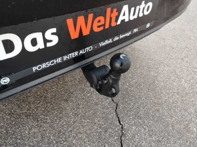 Volkswagen Golf Rabbit TSI