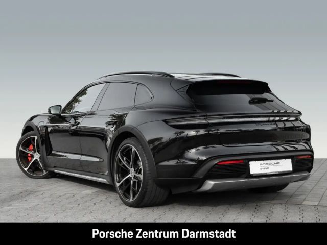 Porsche Taycan 4S Cross Turismo