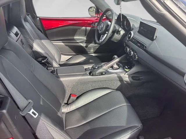 Mazda MX-5 Exclusive-line SkyActiv