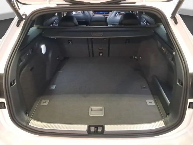 Volkswagen Passat 4Motion DSG R-Line