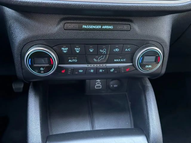 Ford Kuga Cool & Connect EcoBoost