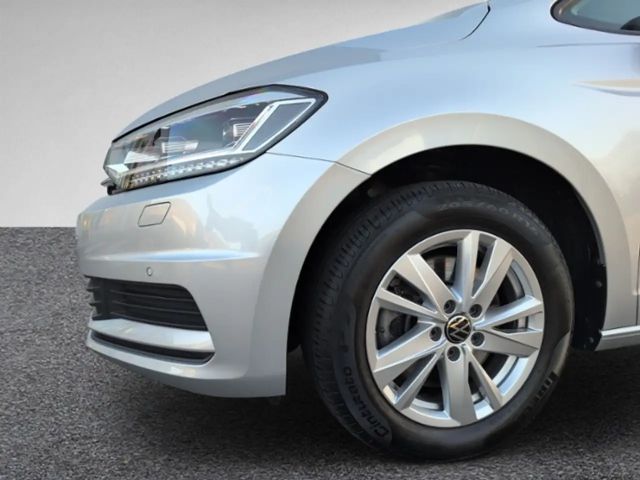 Volkswagen Touran 1.5 TSI Comfortline