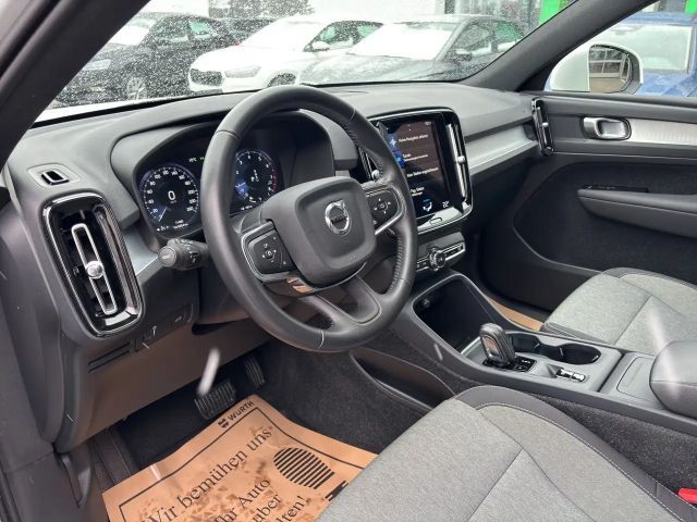 Volvo XC40 Momentum