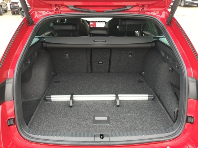 Skoda Octavia 2.0 TDI Combi Sportline