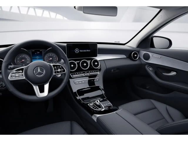 Mercedes-Benz C 200 AVANTGARDE Sedan