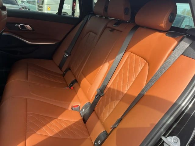 BMW 320 320d Touring xDrive