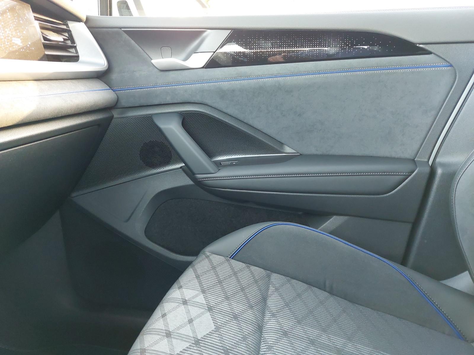 Volkswagen Tayron 2.0 TDI 4Motion DSG R-Line