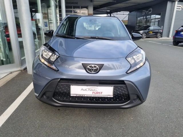 Toyota Aygo X Play