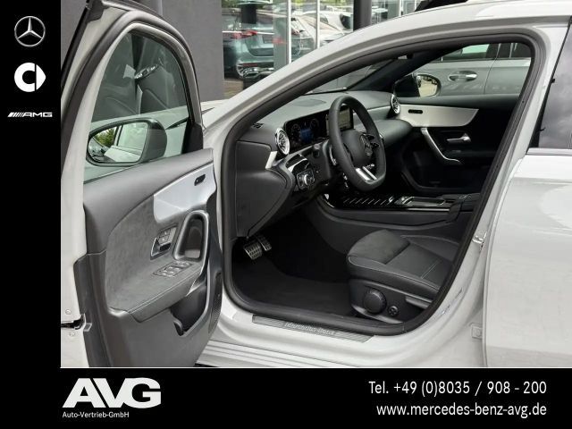 Mercedes-Benz A 200 AMG Line