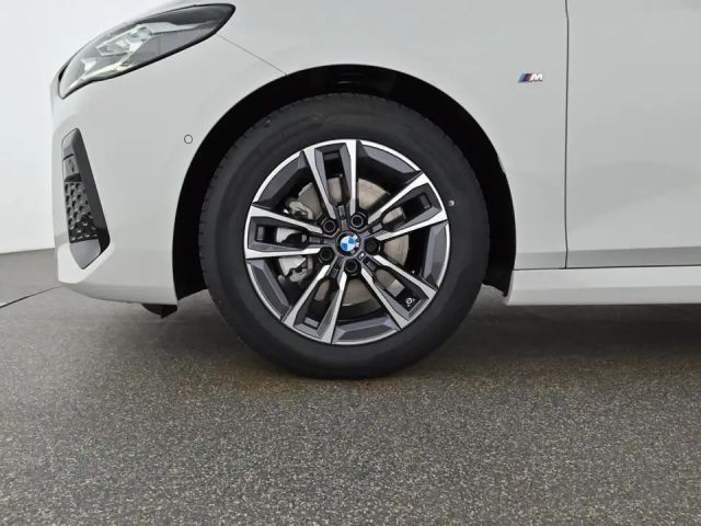 BMW 218 218d Active Tourer Sedan