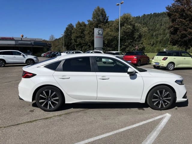 Honda Civic 2.0 Elegance Hybrid e:HEV i-MMD