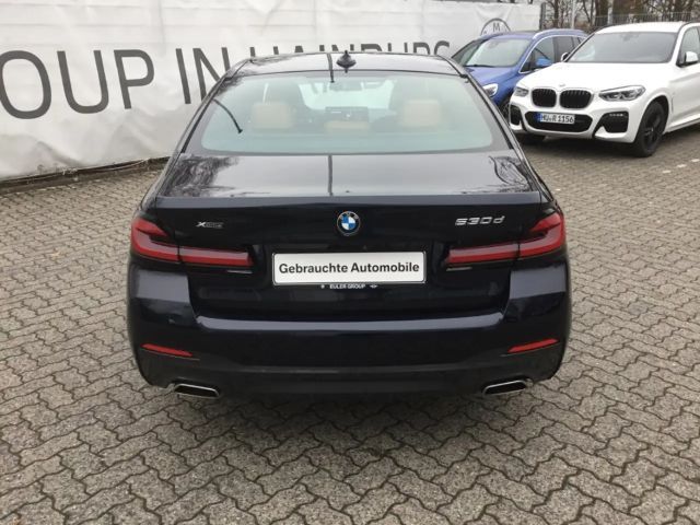 BMW 530 530d M-Sport Sedan xDrive