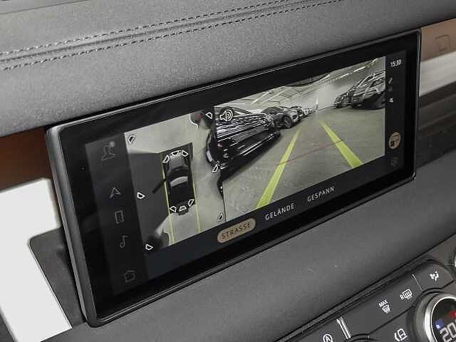 Land Rover Defender 90 Dynamic SE