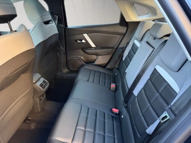 Citroën C4 Hybrid Max