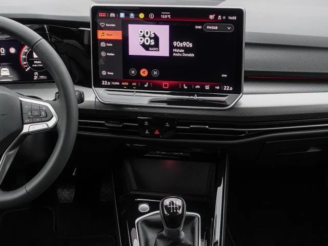 Volkswagen Golf 1.5 TSI Style