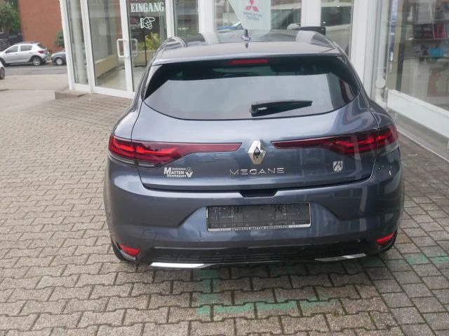 Renault Megane EDC Intens TCe 140