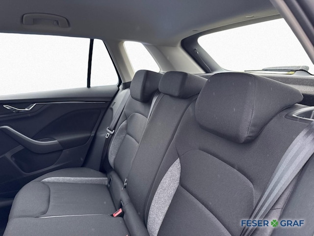 Skoda Kamiq Kamiq Essence 1,0 TSI DSG *SZHZG*PDC*DAB*