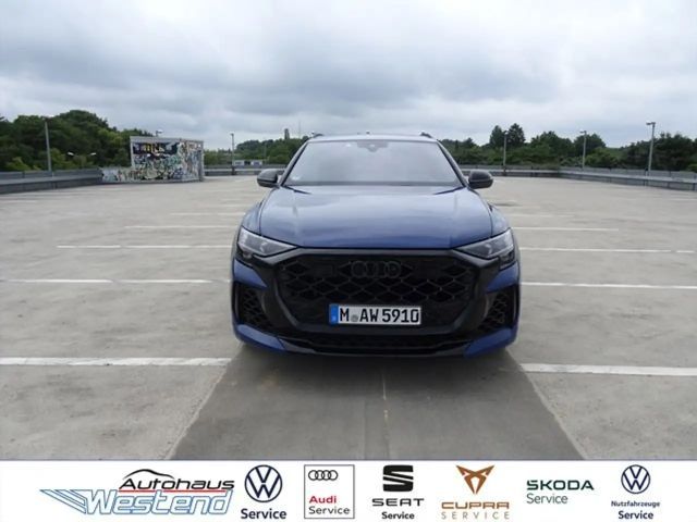Audi RS Q8 Performance Quattro