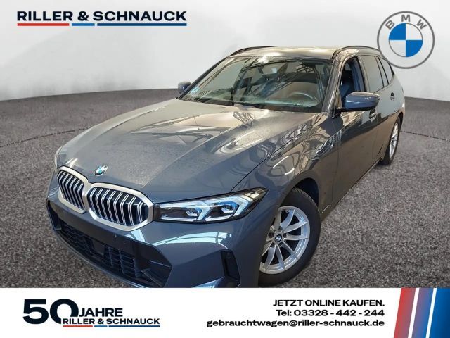 BMW 320 320i M-Sport Touring