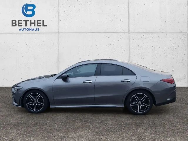 Mercedes-Benz CLA 220 AMG Line CLA 220 d Coupé