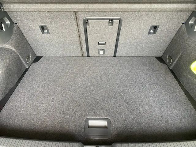 Volkswagen Golf 1.5 TSI Move