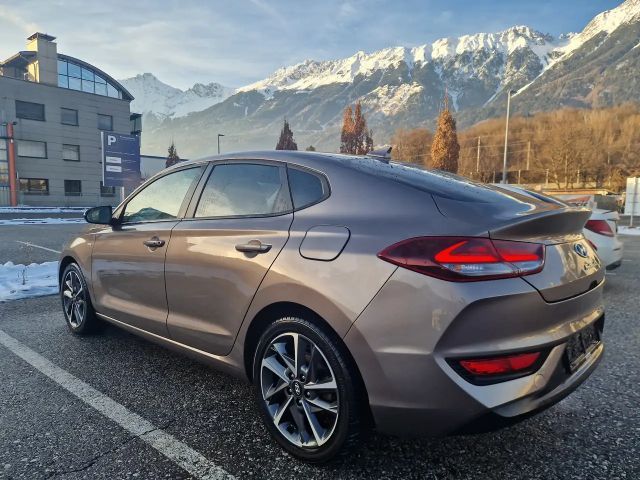 Hyundai i30 i301,5T-Aut. FASTBACK Keyless Full-Kamera-