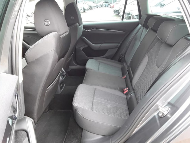 Skoda Octavia 1.5 TSI Clever Combi