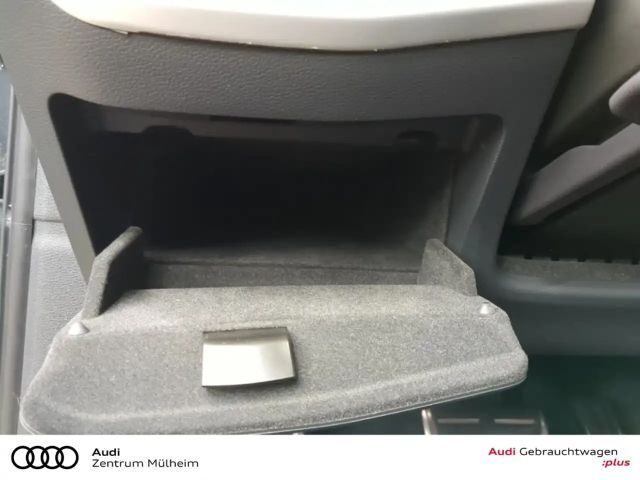 Audi A4 35 TDI Avant S-Line