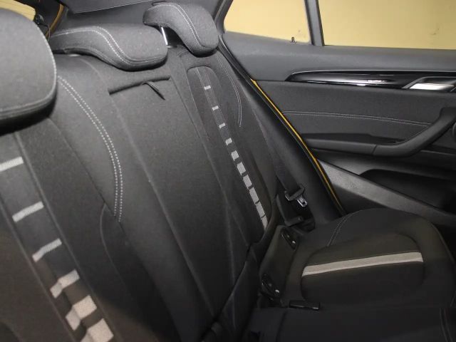 BMW X2 Advantage pakket sDrive18d