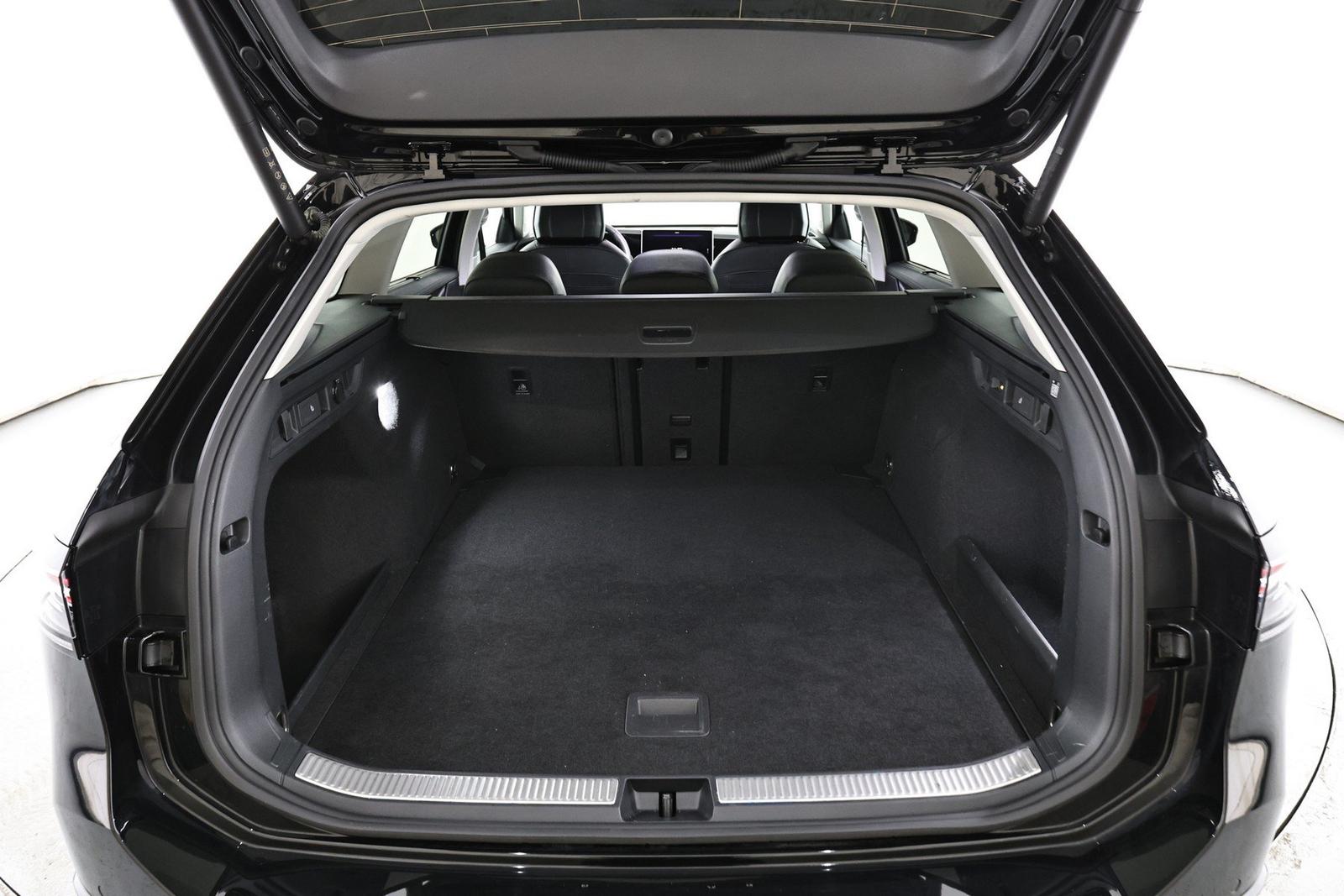 Volkswagen Passat 2.0 TDI Business IQ.Drive