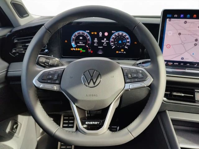 Volkswagen Tiguan IQ.Drive Life