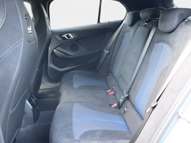 BMW 135 Sedan xDrive