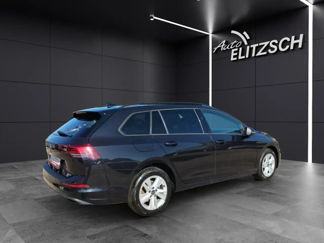 Volkswagen Golf DSG Golf VIII Life Variant